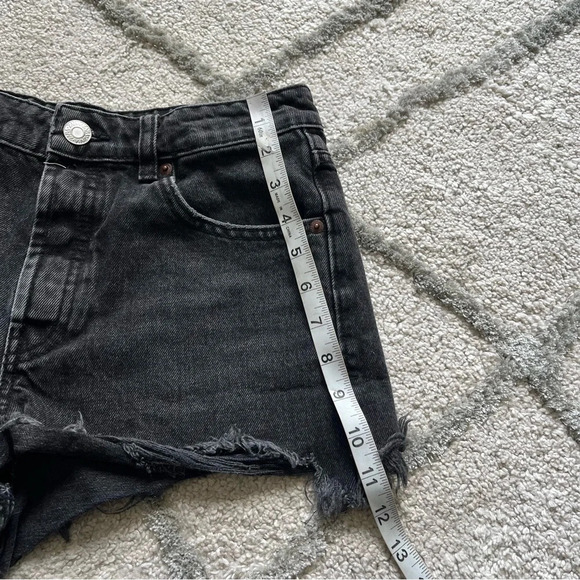 Zara black wash denim jean shorts high rise button fly cut offs 4 - Picture 5 of 7